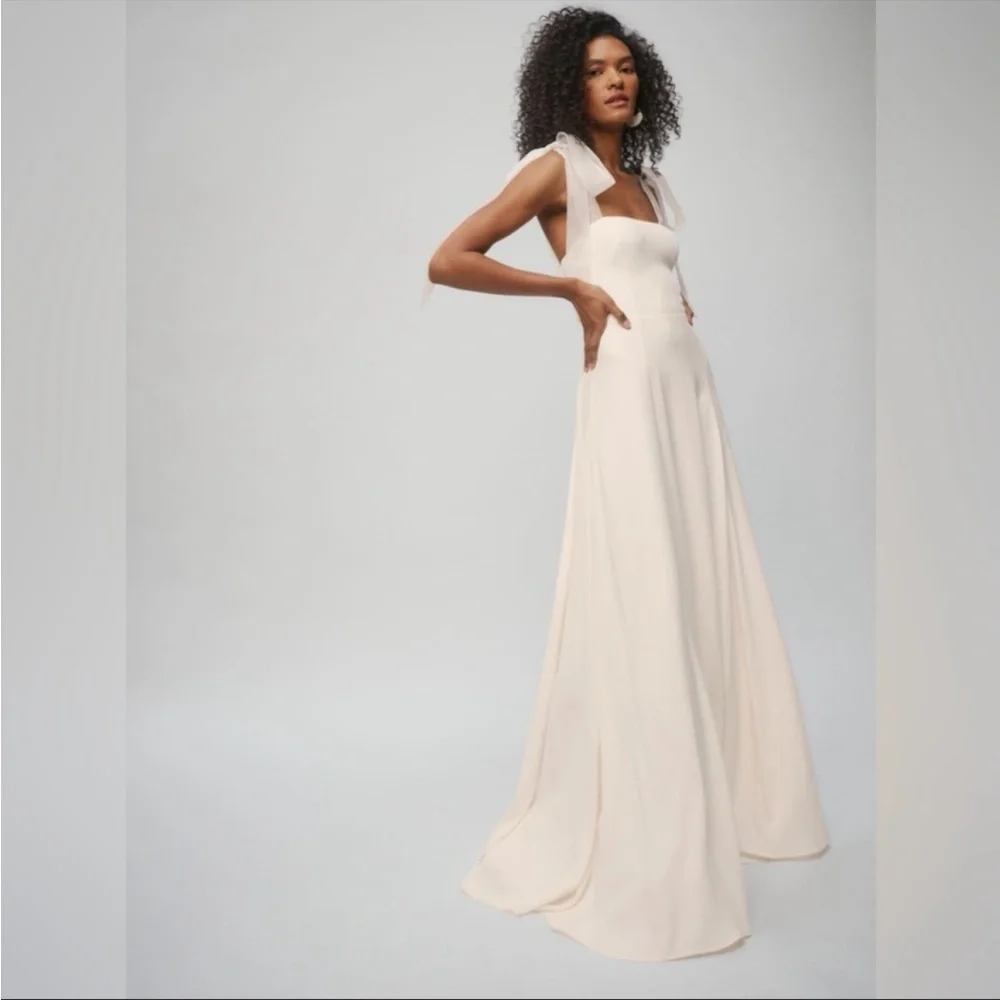 ⚡️⚡️NWT REFORMATION Balsam Dress in Ivory, Size 4 - Picture 4 of 16